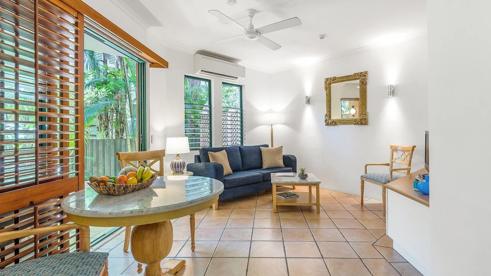 ****  Martinique On Macrossan Aparthotel Port Douglas Australia
