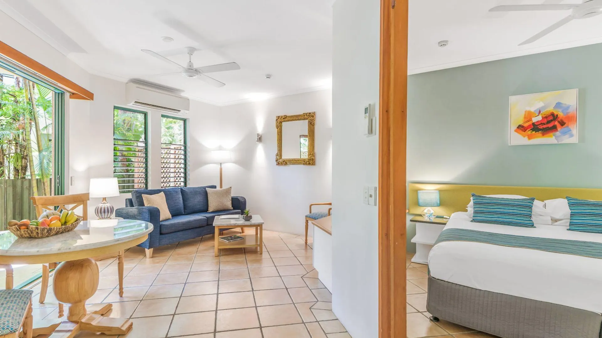 Martinique On Macrossan Aparthotel Port Douglas 4*,