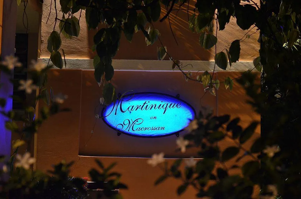 Martinique On Macrossan Aparthotel Port Douglas