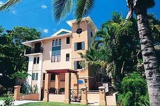 Martinique On Macrossan Aparthotel Port Douglas 4*,  Australia