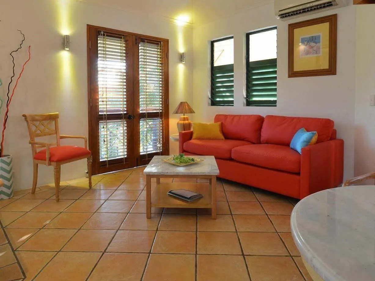 Martinique On Macrossan Aparthotel Port Douglas