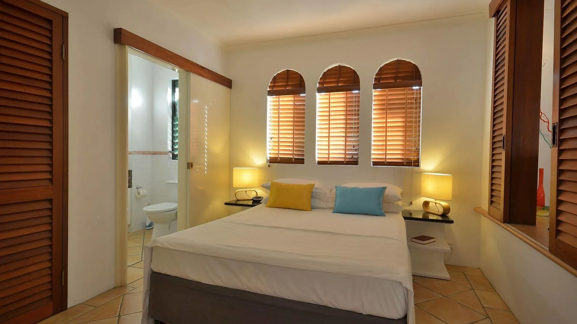 Martinique On Macrossan Aparthotel Port Douglas