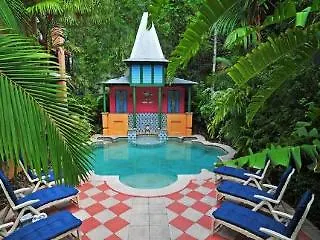 Martinique On Macrossan Aparthotel Port Douglas